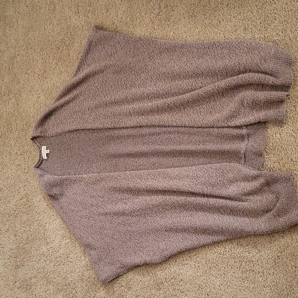 Aritzia Community Iconic Cape